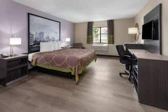 Hotel Super 8 Copley Akron photo 1