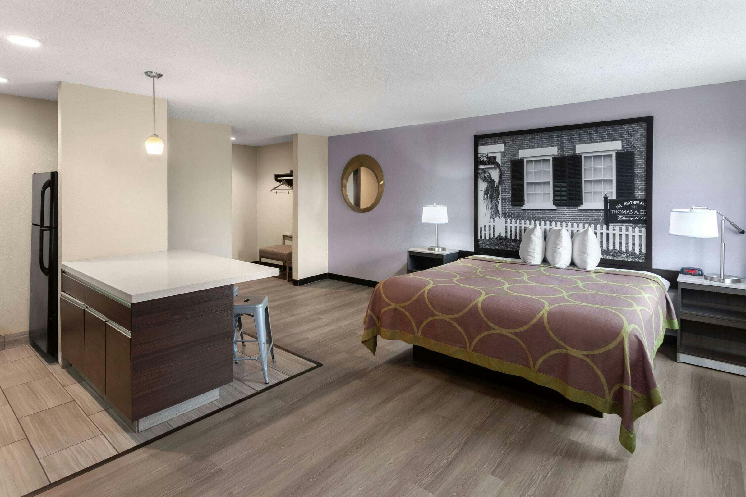 Hotel Super 8 by Wyndham Copley Akron photo 4