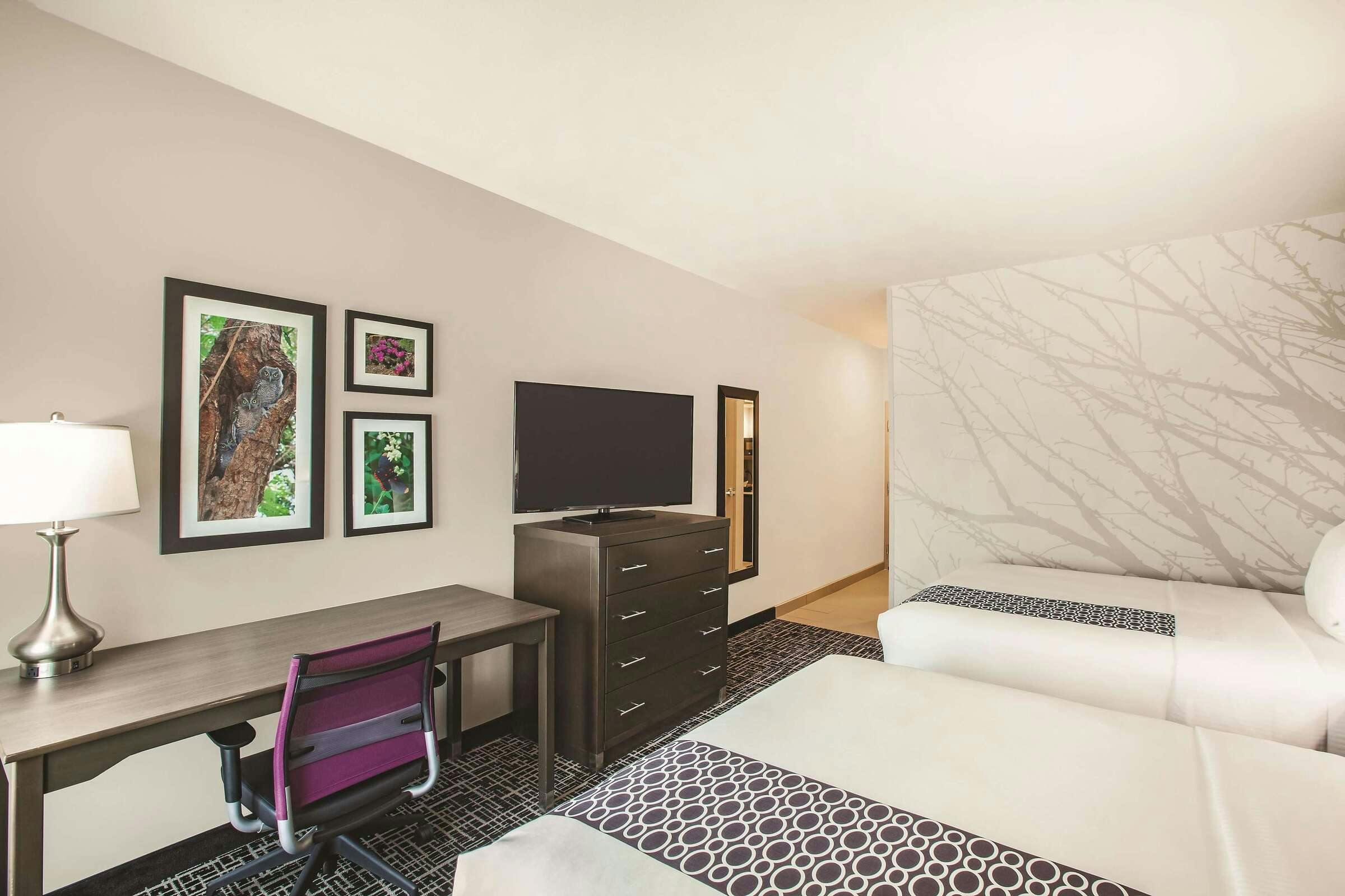 Hotel La Quinta Inn Suites McAllen photo 4