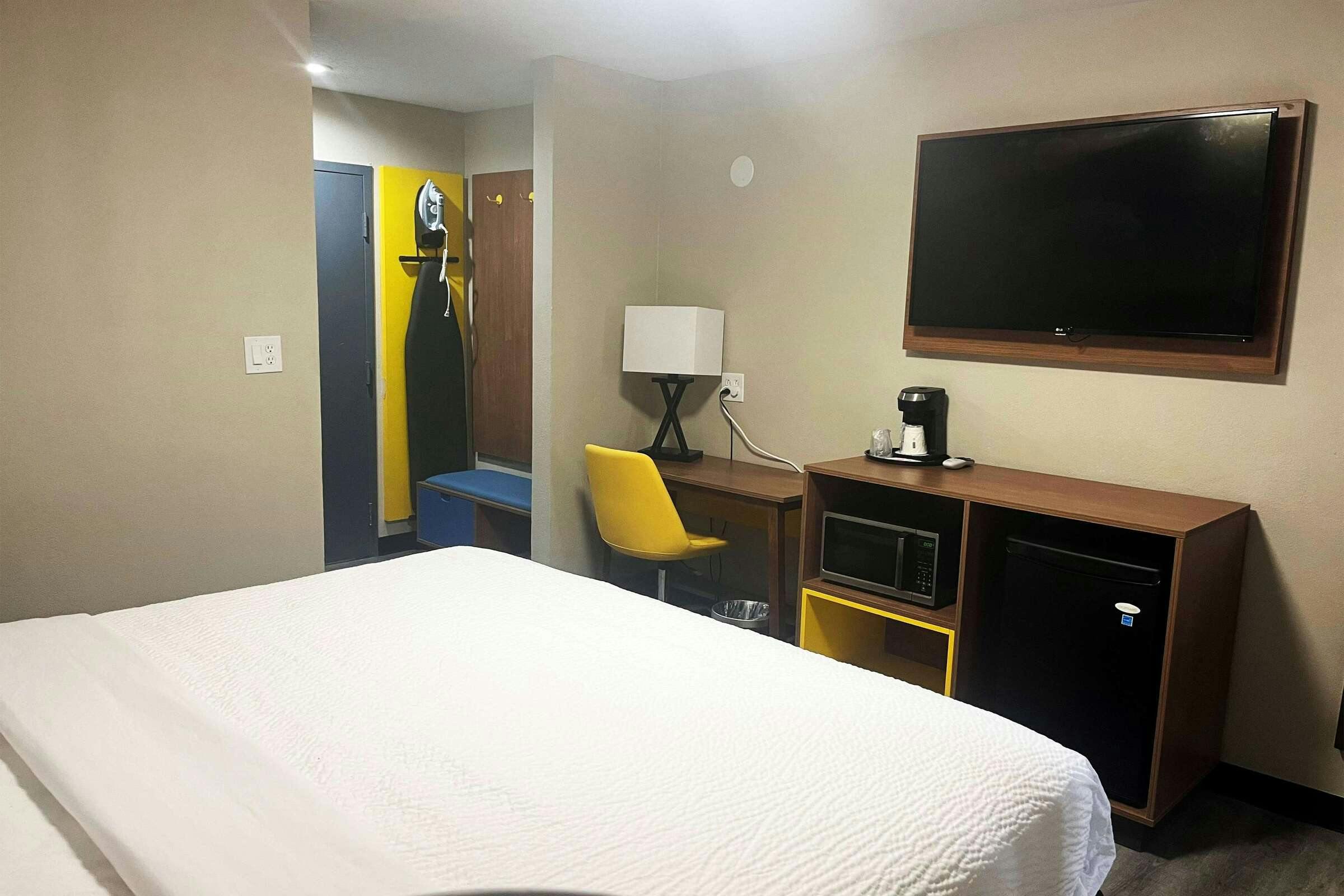 Hotel Days Inn Albuquerque I-25 photo 3