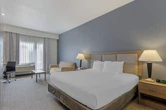 Hotel Best Western Plus Peppertree Nampa Civic Center Inn photo 1
