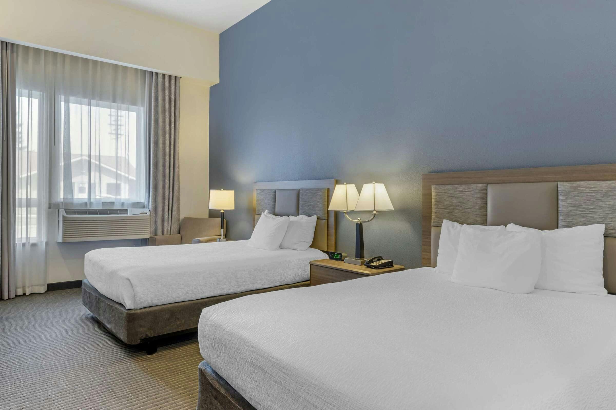 Hotel Best Western Plus Peppertree Nampa Civic Center Inn photo 2