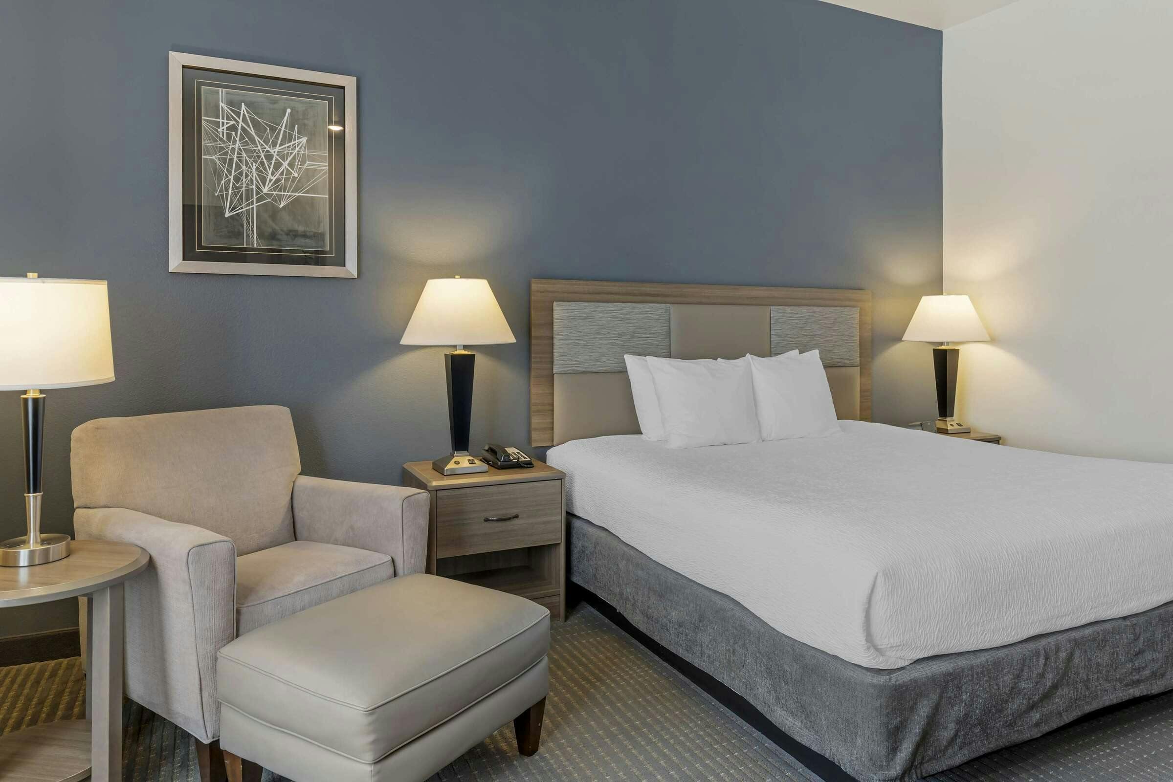 Hotel Best Western Plus Peppertree Nampa Civic Center Inn photo 5