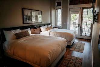 Hotel Gateway Hotel, Trademark Collection by Wyndham photo 1