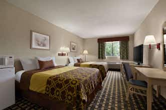 Hotel Days Inn by Wyndham Childress photo 1