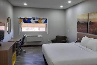 Hotel Days Inn by Wyndham Childress photo 2