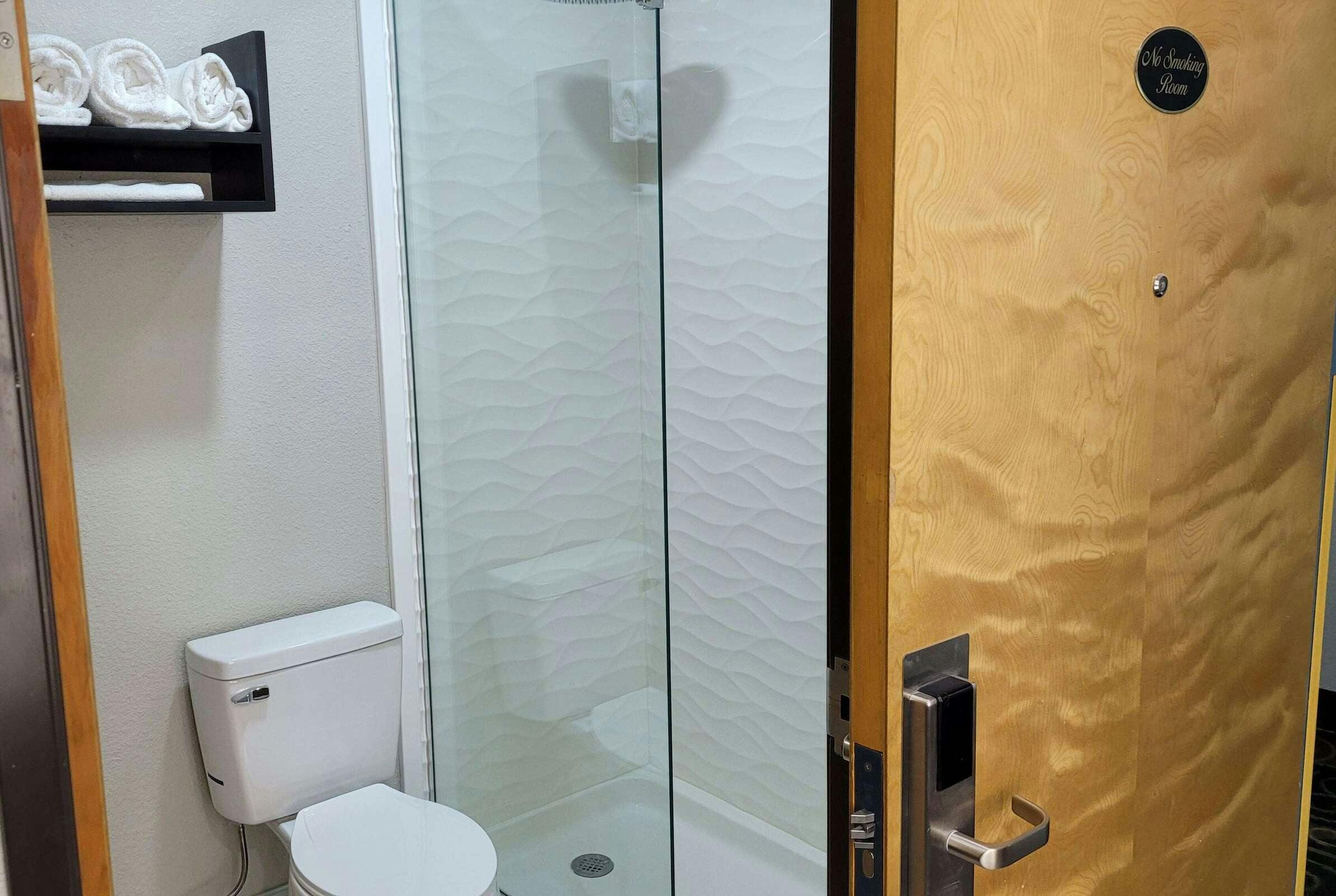 Hotel Days Inn by Wyndham Childress photo 5