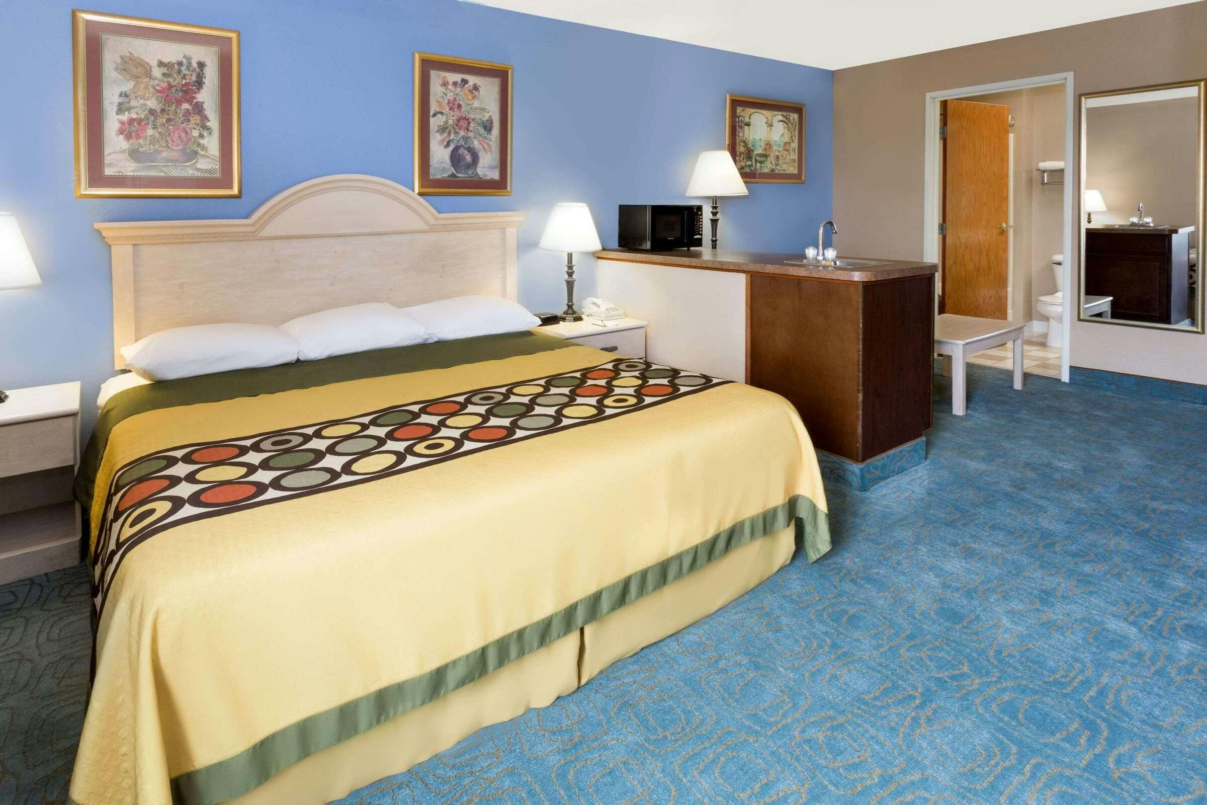 Hotel Super 8 Freeport photo 5