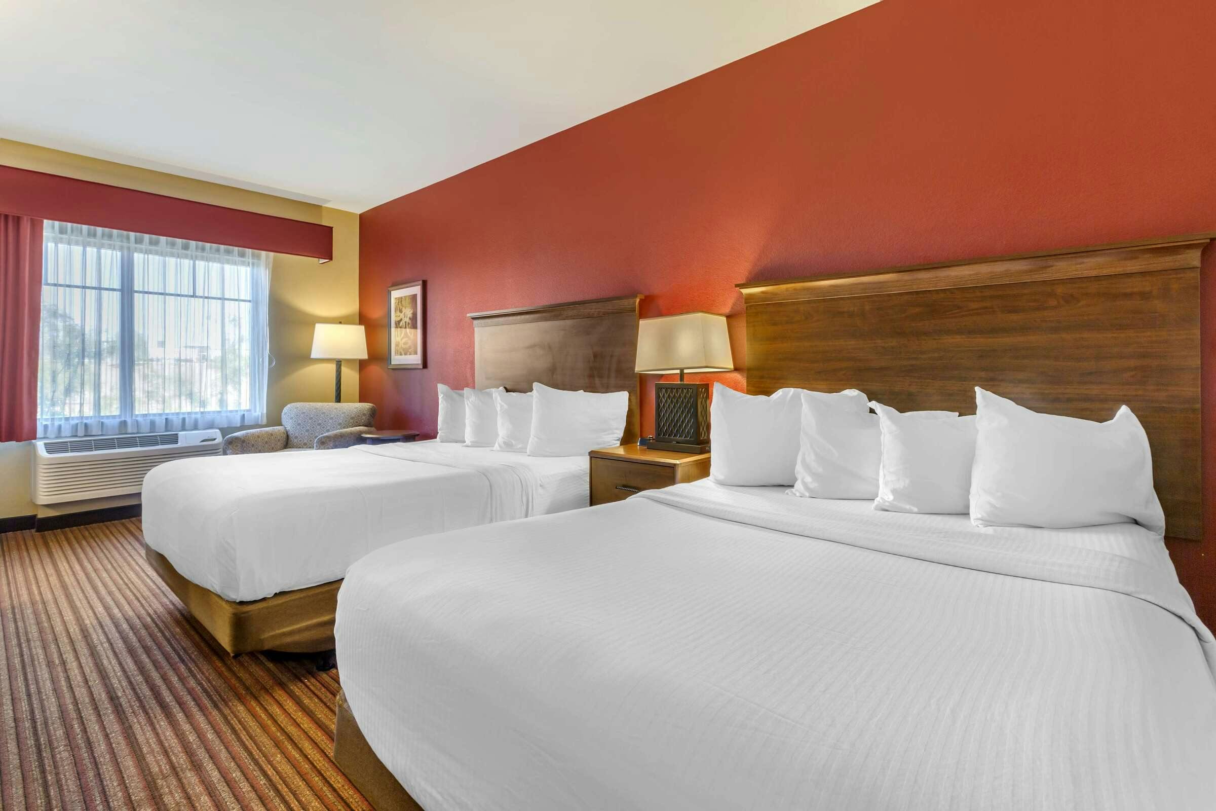 Hotel Best Western Plus Chandler Hotel & Suites photo 1