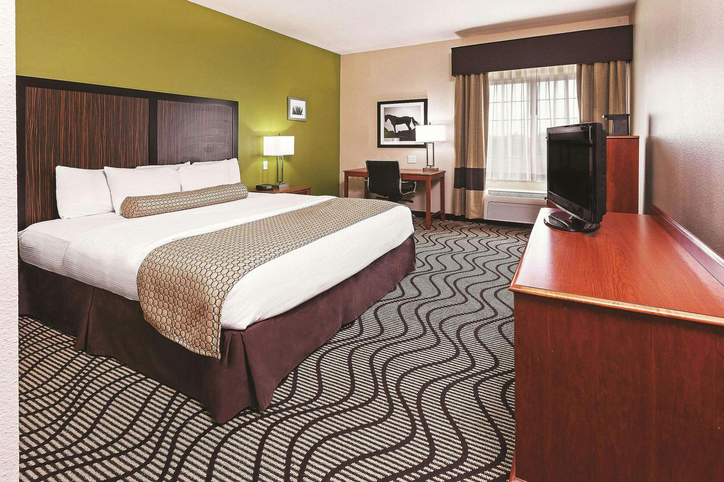 Hotel La Quinta Inn Ste Corpus NW photo 4