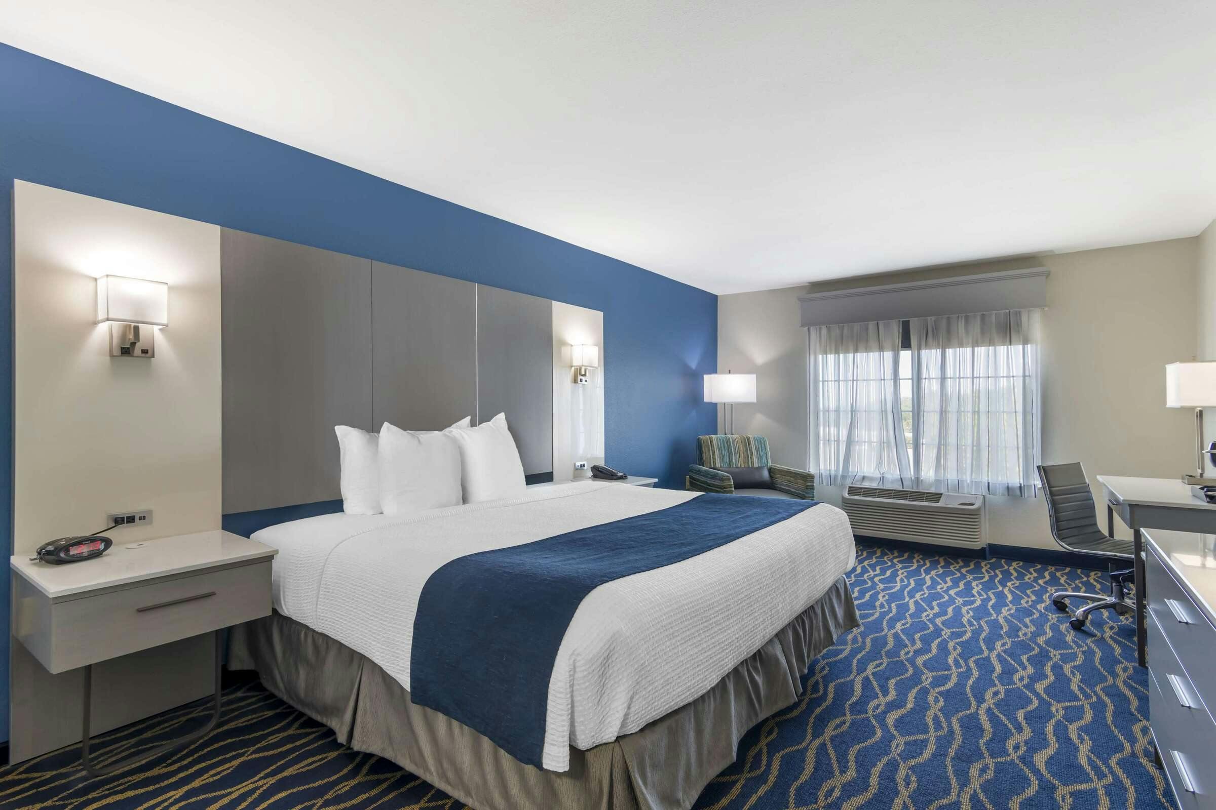 Hotel Best Western Plus Lake Lanier Gainesville Hotel & Suites photo 1