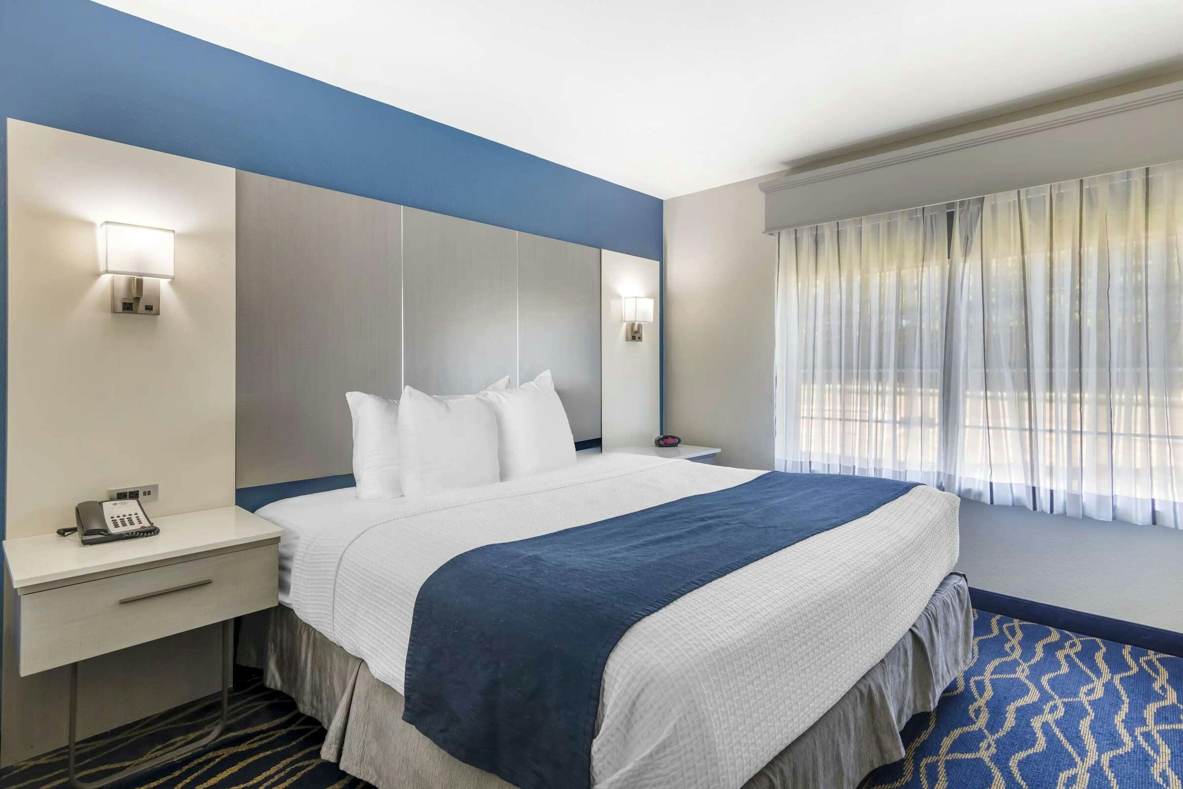 Hotel Best Western Plus Lake Lanier Gainesville Hotel & Suites photo 4