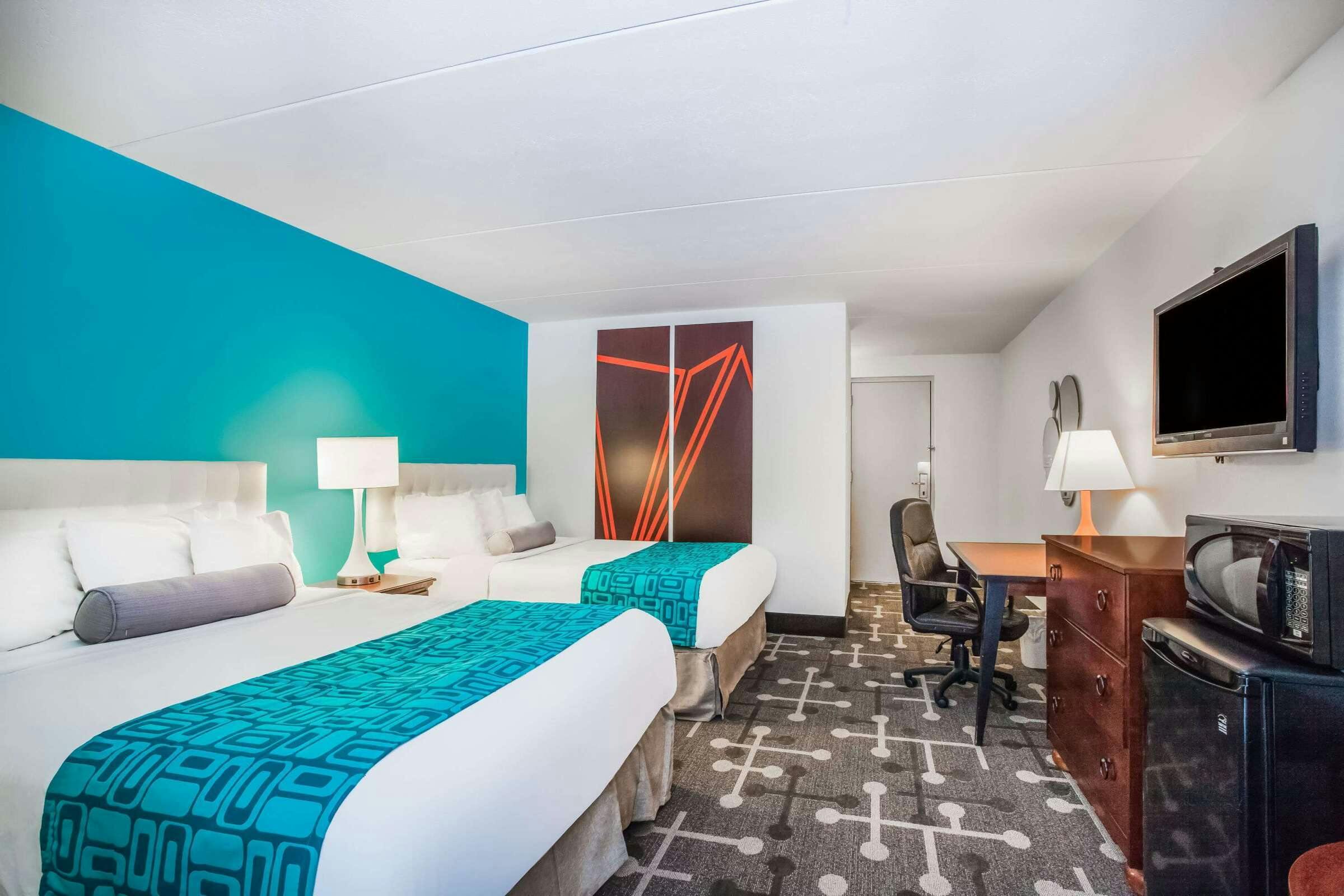 Hotel Howard Johnson by Wyndham Hershey photo 1