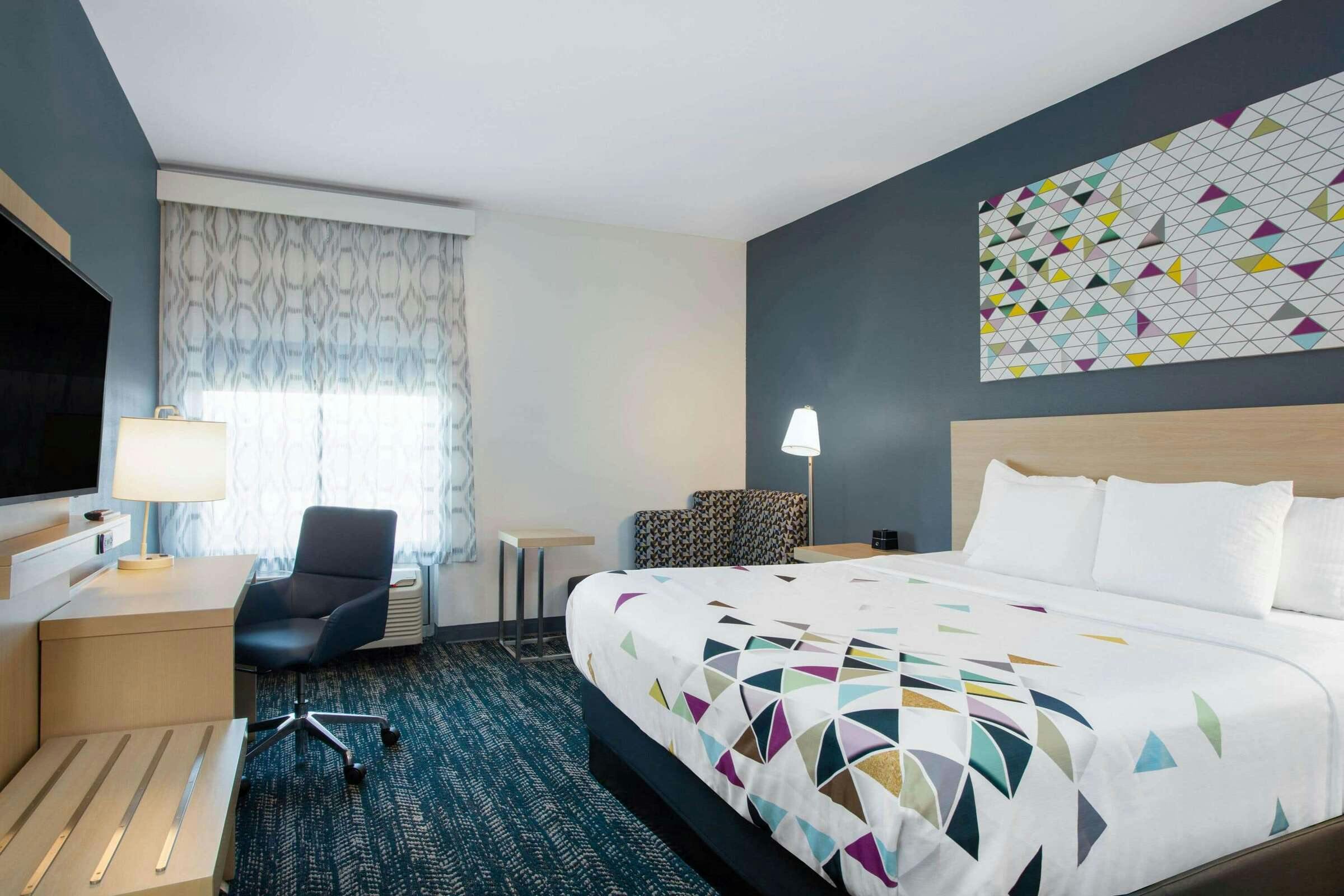 Hotel La Quinta Inn & Suites by Wyndham Manassas VA-Dulles Airport photo 3