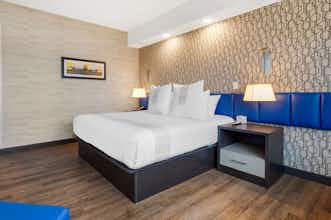 Hotel Glō Best Western Kanata Ottawa West photo 4