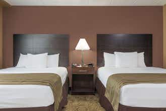 Hotel Ramada Paintsville Conf Center photo 4