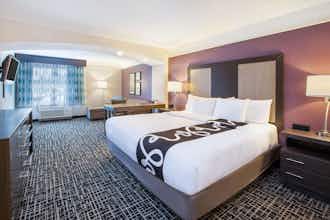 Hotel La Quinta Inn Ste CVG AP photo 1