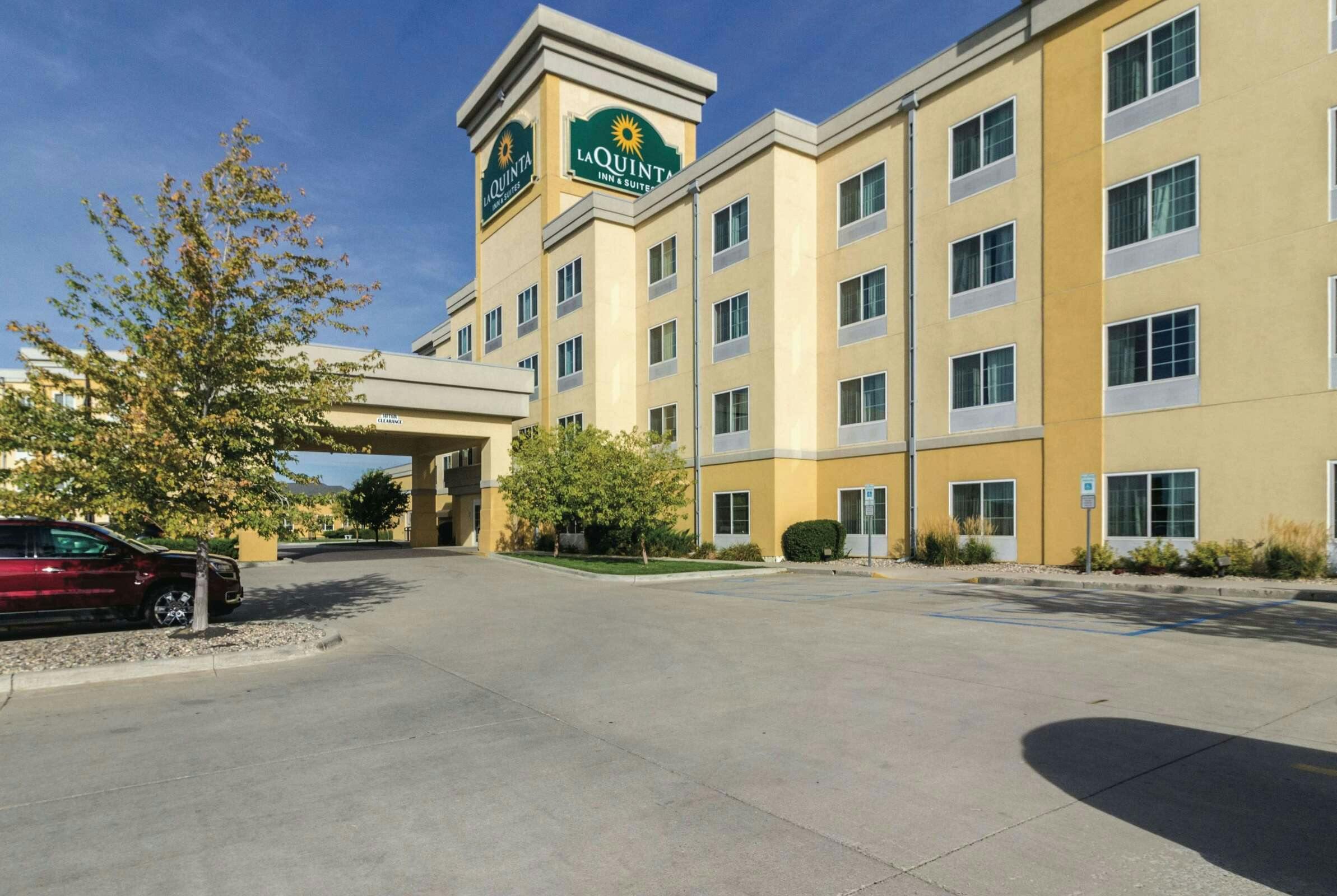 La Quinta Inn & Suites by Wyndham Fargo-Medical Center