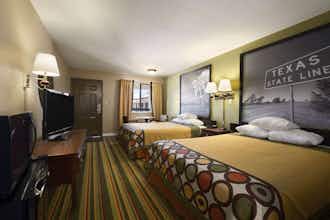Hotel Super 8 by Wyndham Childress photo 3