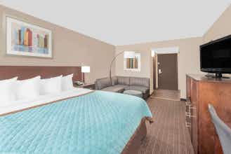 Hotel Wyndham Garden Midland photo 3