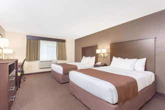 Hotel AmericInn Rhinelander photo 1