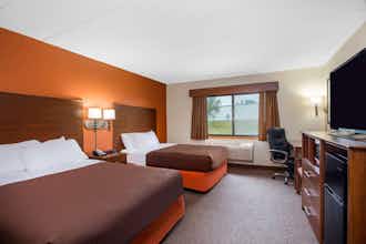 Hotel AmericInn Tomah photo 1