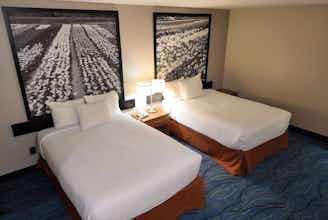 Hotel Super 8 Hampshire IL photo 1