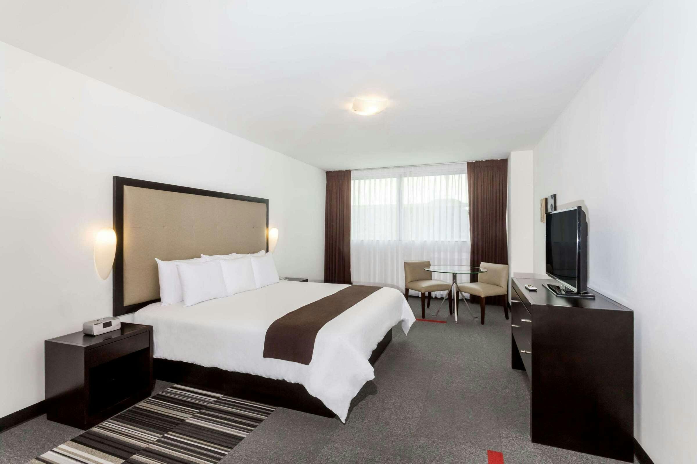 Hotel Wyndham Costa del Sol Lima Airport photo 4