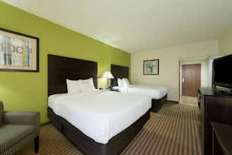 Hotel La Quinta Inn Ste Grove City photo 2