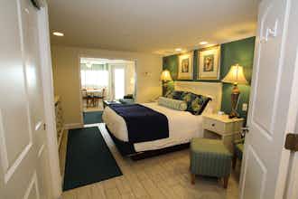Hotel Ocean Club on Smugglers Beach photo 5