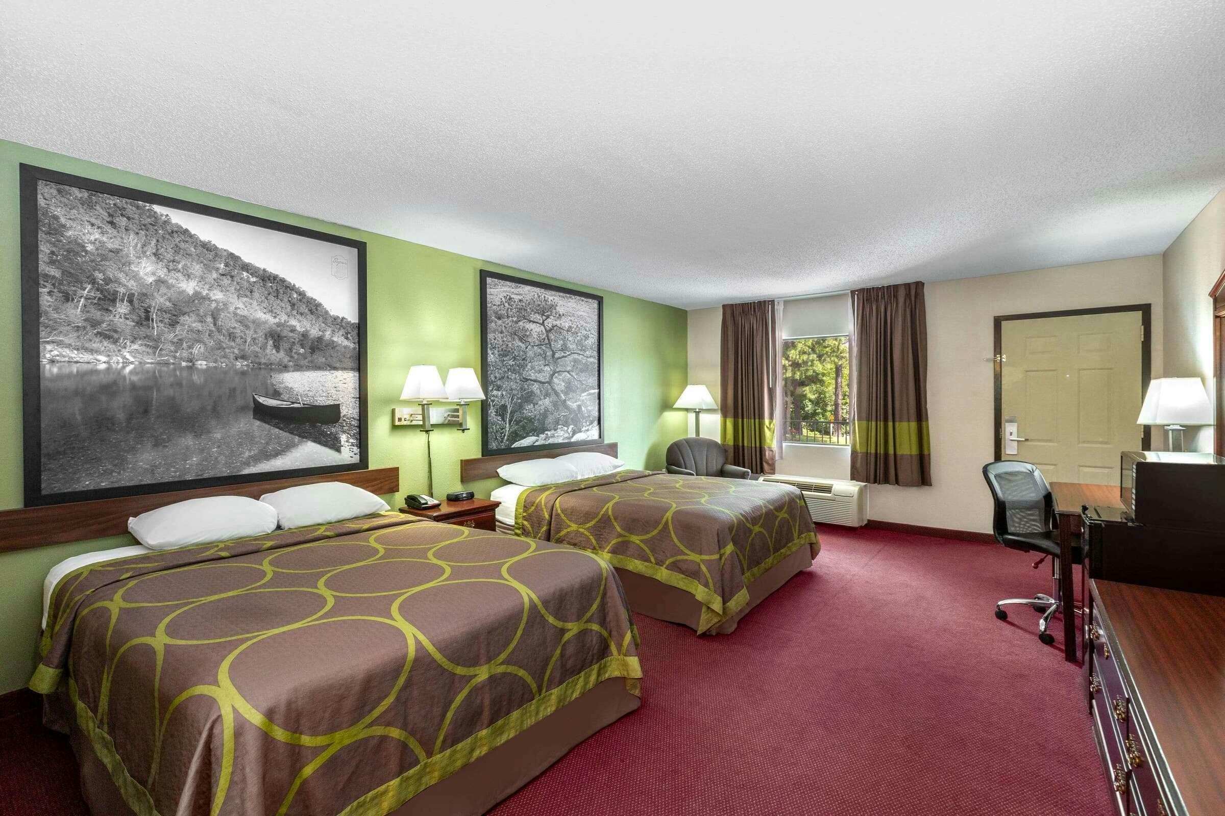 Hotel Super 8 by Wyndham Eureka Springs photo 4