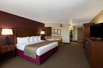 Hotel AmericInn by Wyndham Merrill photo 5