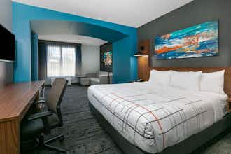 Hotel LQ Jacksonville TX photo 4