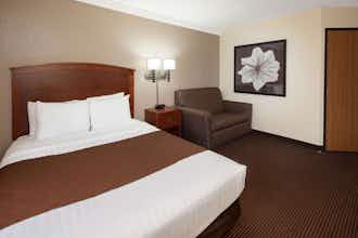 Hotel AmericInn by Wyndham Ironwood photo 4