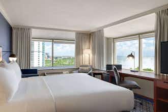 Hotel Wyndham Grand Fallsview photo 5