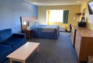 Hotel DI Suites Pryor photo 3
