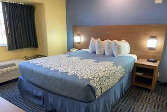 Hotel DI Suites Pryor photo 2