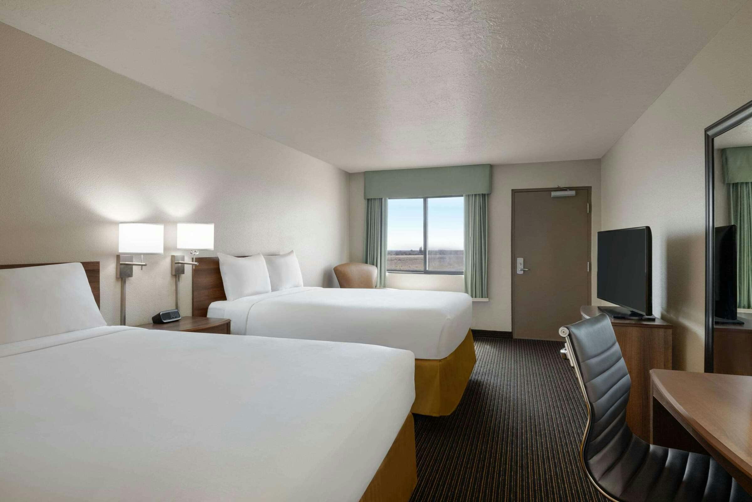 Hotel Travelodge Vaughn photo 4