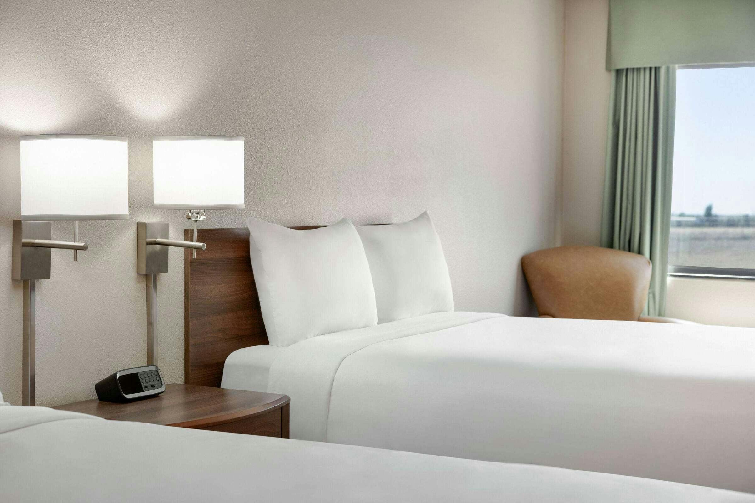Hotel Travelodge Vaughn photo 3