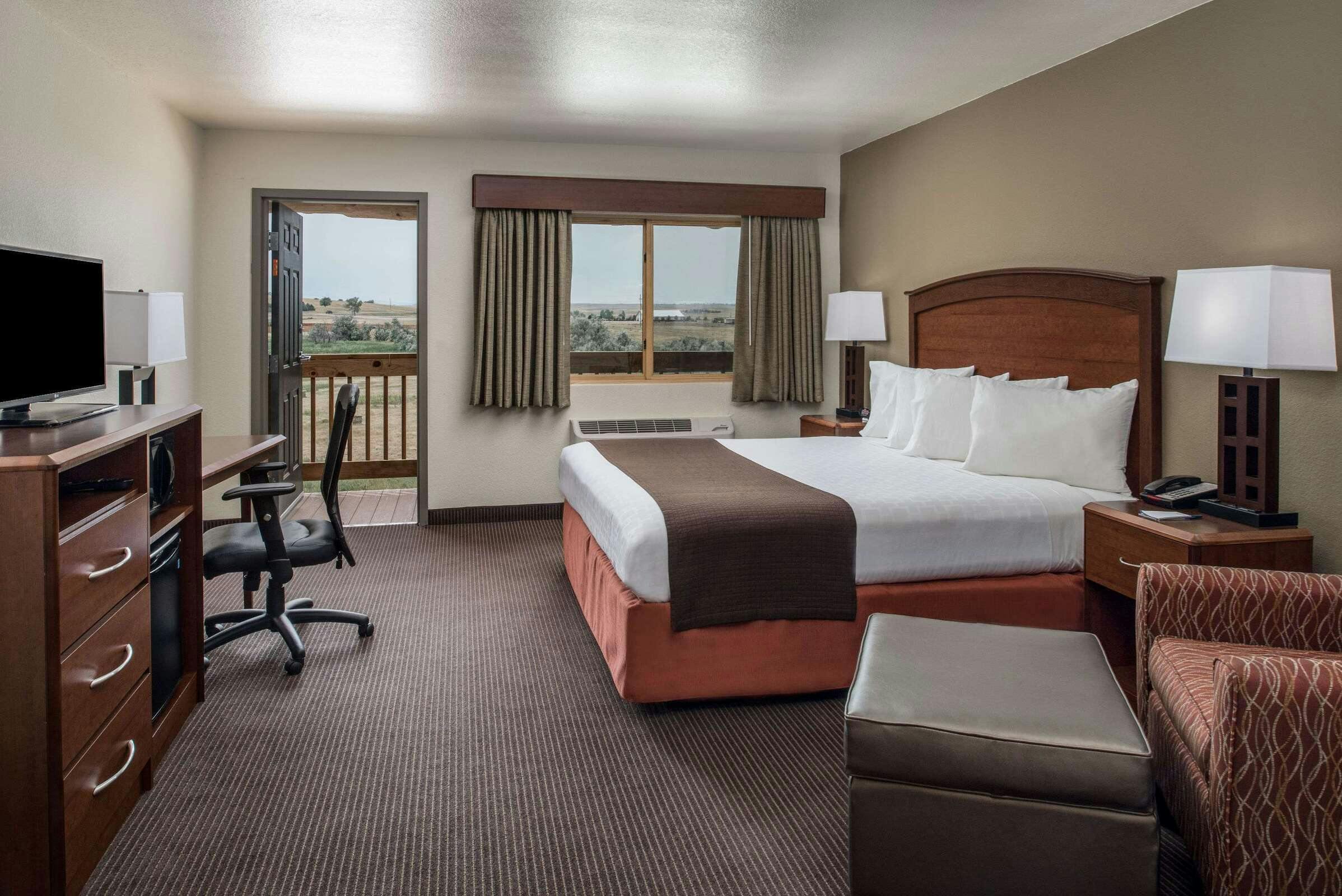 Hotel AmericInn Belle Fch photo 1