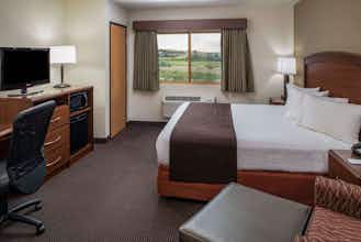 Hotel AmericInn Belle Fch photo 3