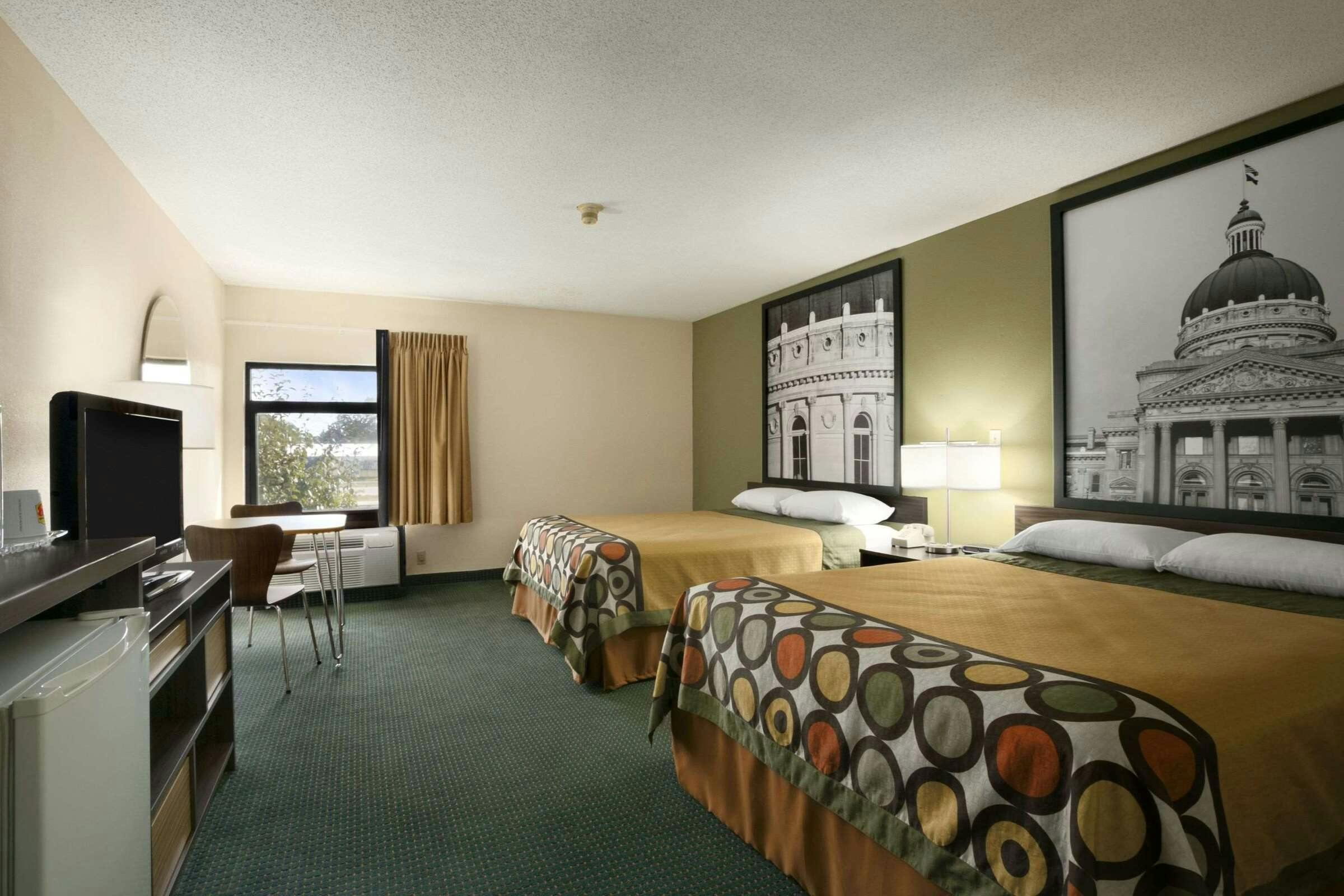 Hotel Super 8 by Wyndham Columbia City photo 5