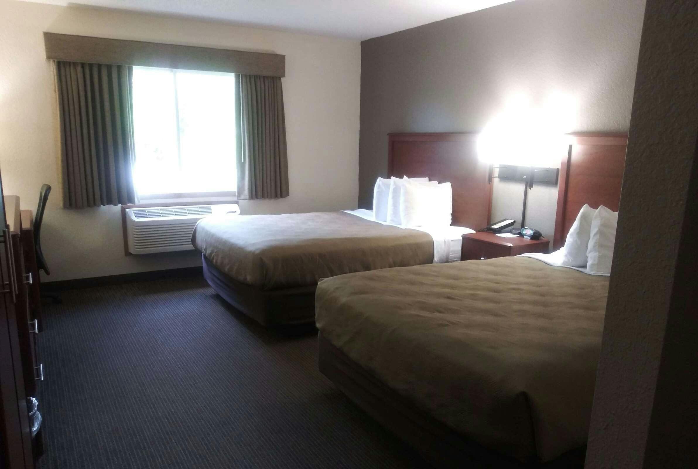 Hotel AmericInn by Wyndham Red Wing photo 3