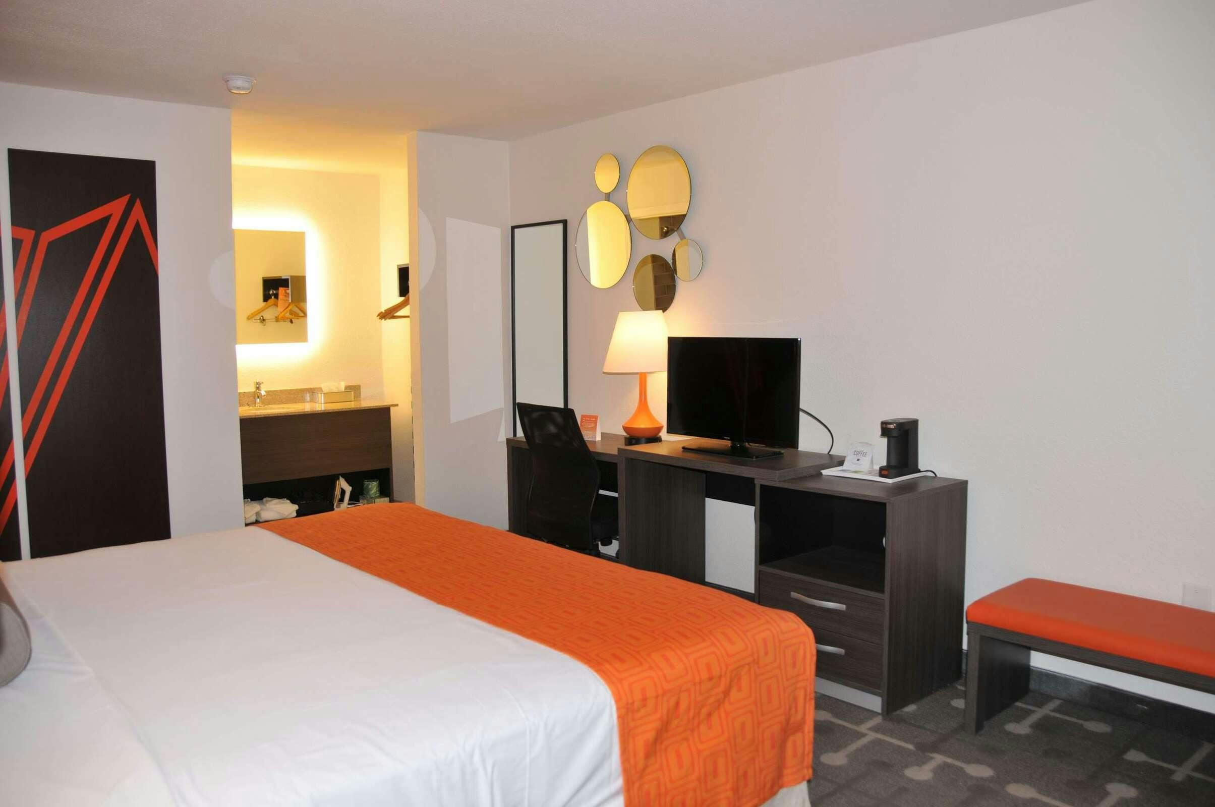 Hotel Howard Johnson Inn Florence photo 2