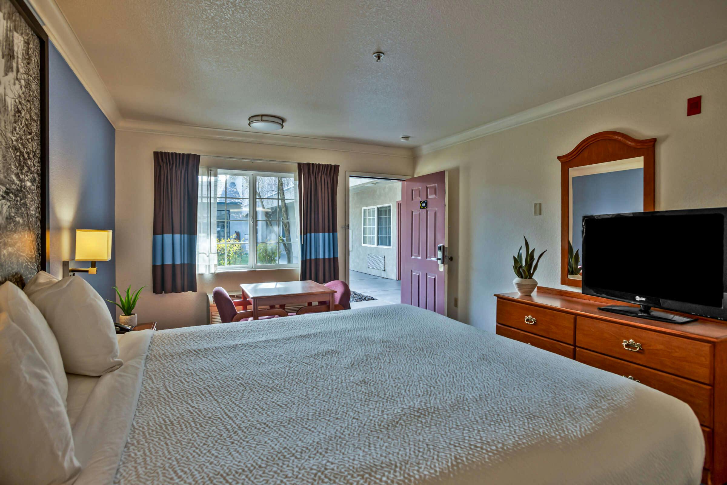 Hotel Creekside Inn & Suites photo 4