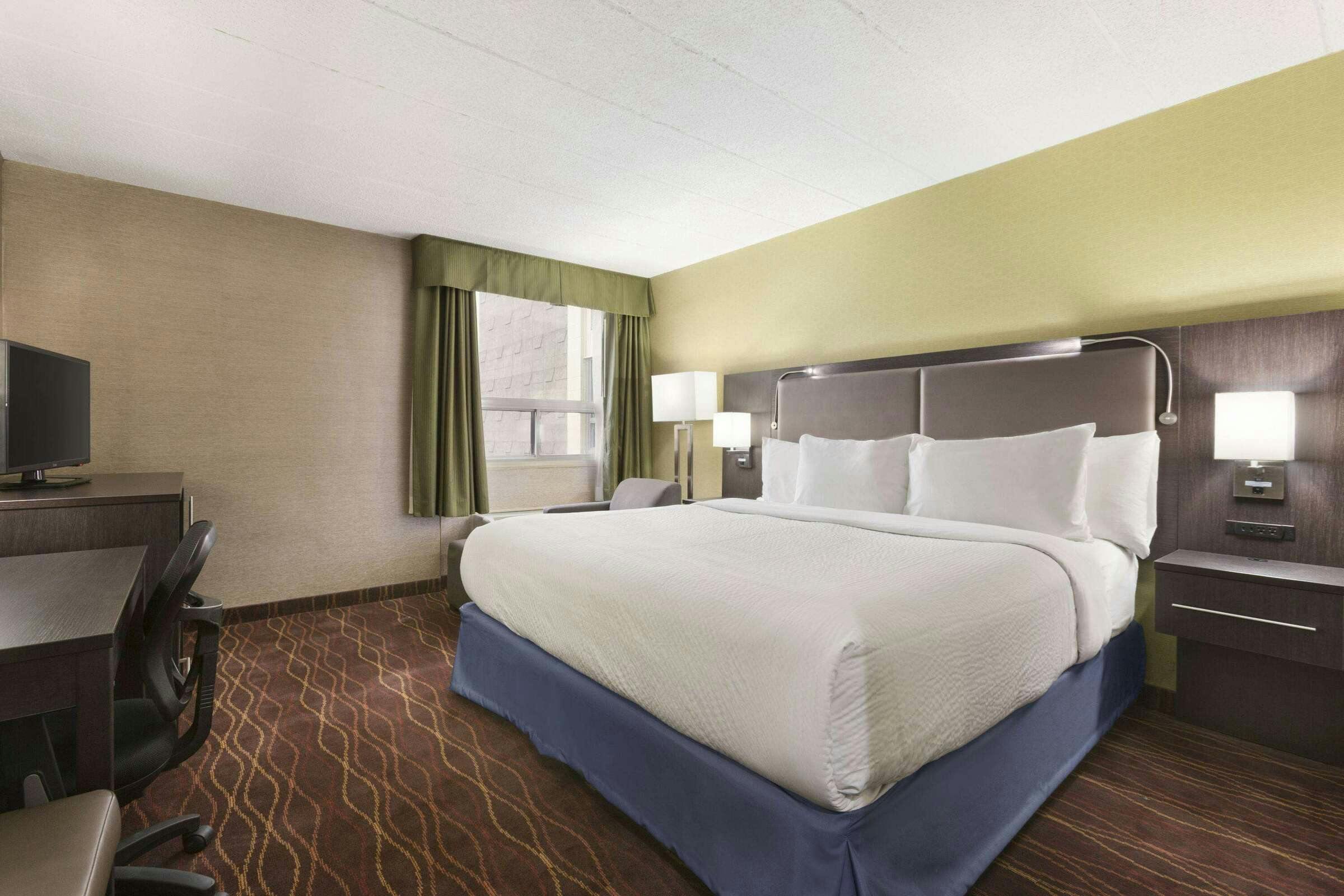 Hotel Days Inn - Ottawa photo 4