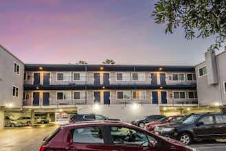 Hotel Travelodge Culver City photo 4