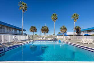Hotel Days Inn Kennedy Space Center photo 4