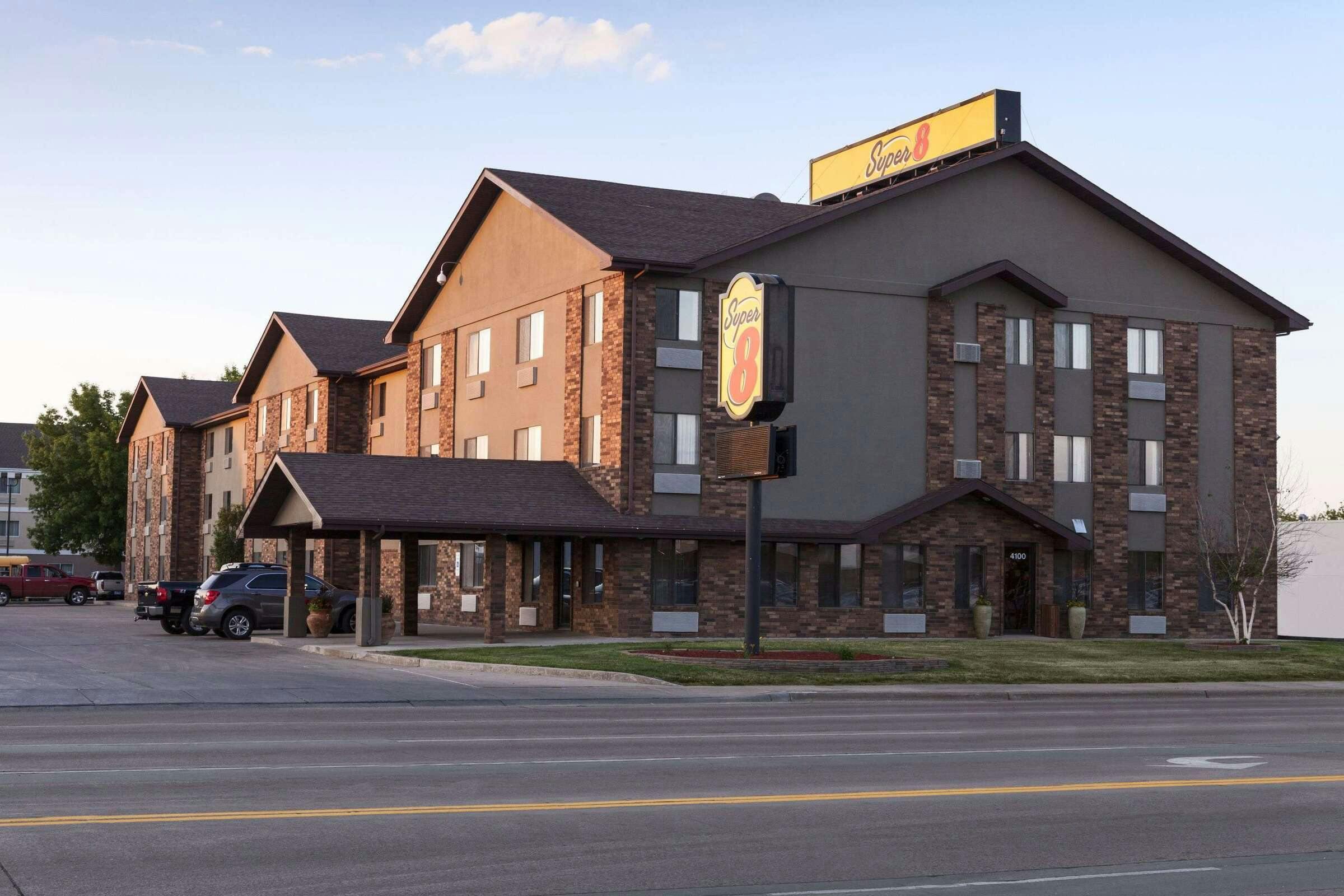 Super 8 Sioux Falls/41st St