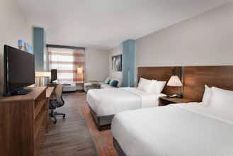 Hotel LQ Wisconsin Dells Lake Delton photo 4